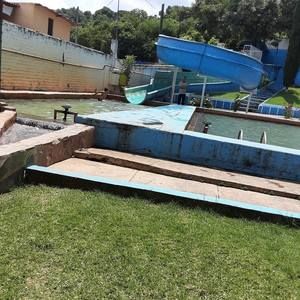 Meet your Posher, Ernesto